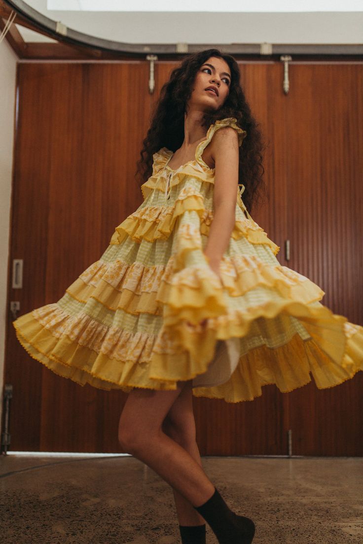 Sweet Shoulder Strap Ruffled Floral Cake Birthday Dress Homecoming Dress