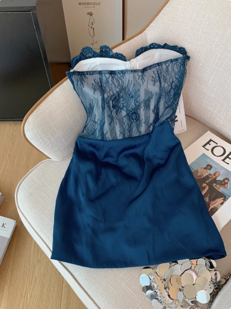 Sexy Lace Patchwork Tube Top Pleated Hip-hugging Birthday Skirt Homecoming Dress