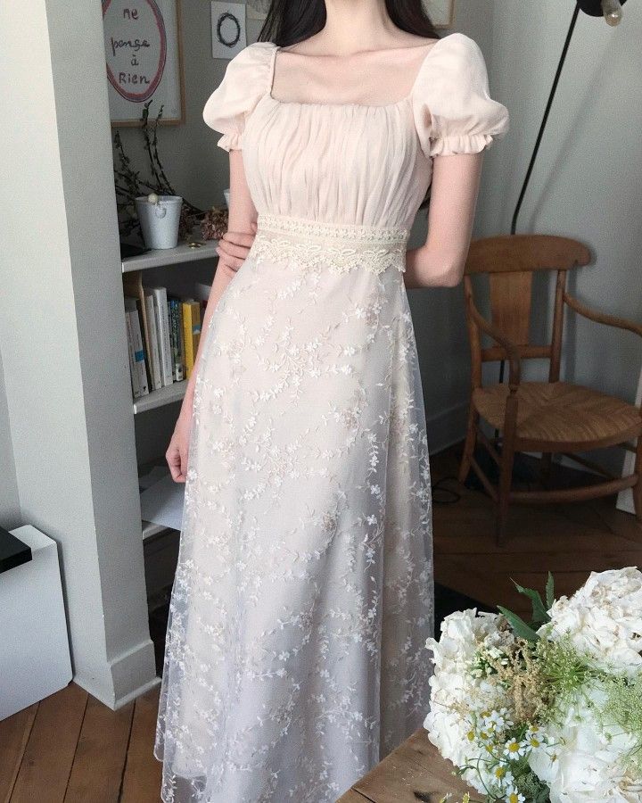French Nude Apricot A-line Square Neck Puff Sleeve Lace Embroidery Tulle Long Prom Dress Evening Dress