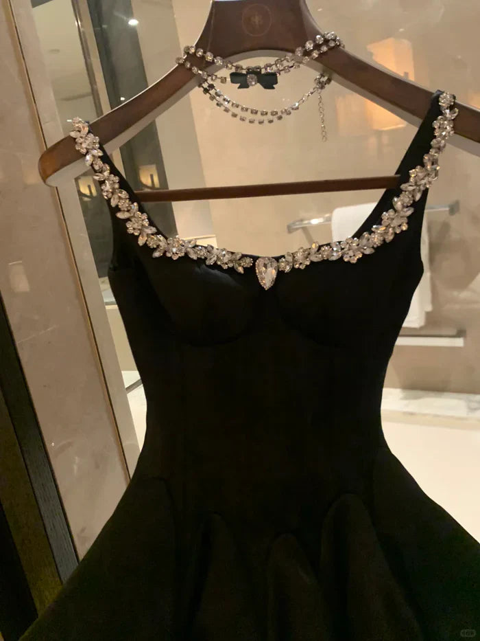 Sweet Black Strap Rhinestone Waist Bud Satin 16th Birthday Homecoming Dress