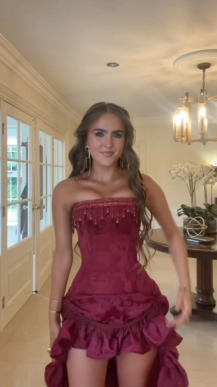 Elegant Burgundy Strapless Slim-Fit High-Low Hem Satin Prom Dress Evening Dress