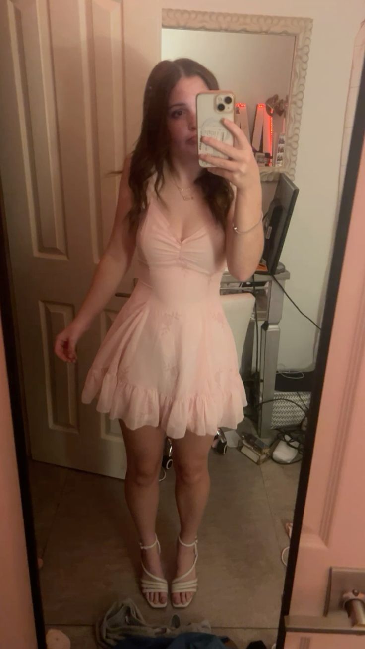 Sweet Pink V-neck Ruffled Waist Chiffon A-line 17th Birthday Homecoming Dress