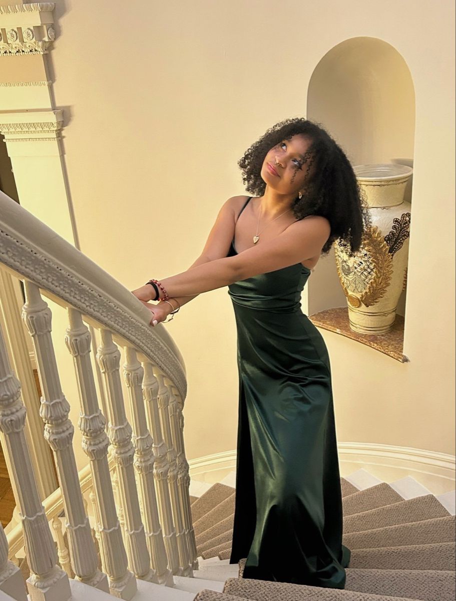 Elegant Dark Green Slim-Fit Camisole Ruched Slit Satin Long Prom Dress Evening Dress