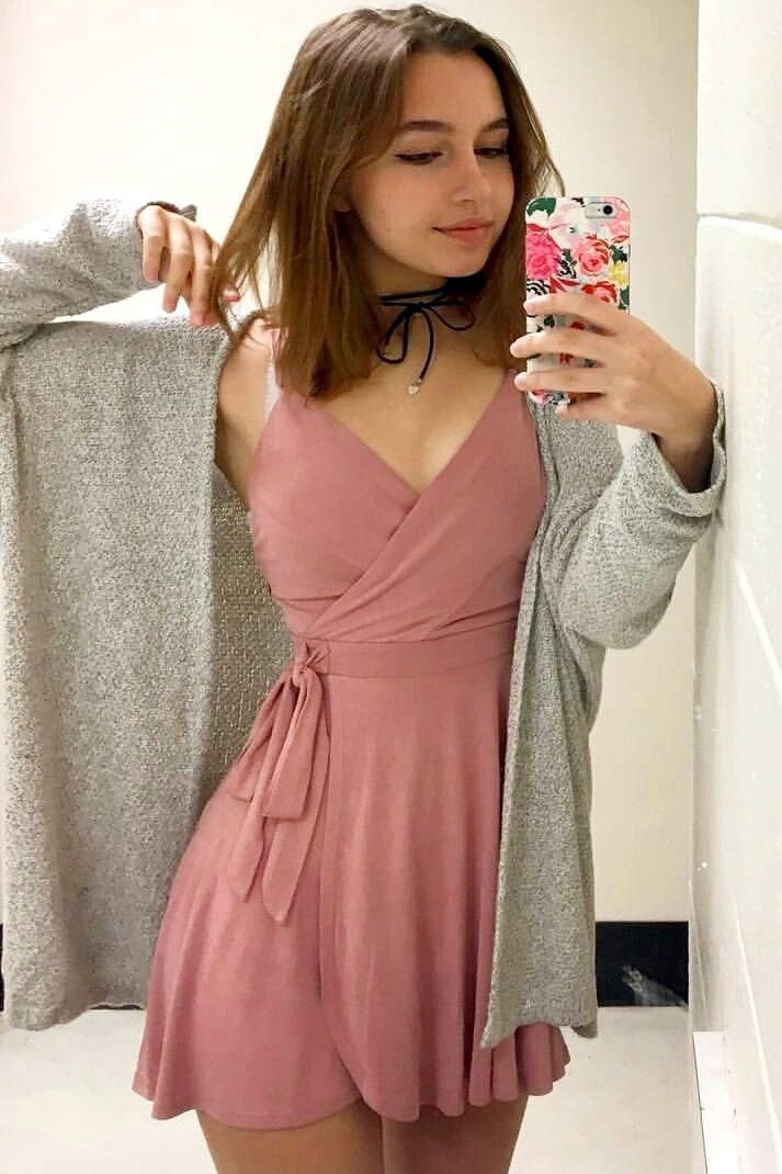 Sweet Pink V-Neck Tie-Waist Mini Birthday Party Homecoming Dress