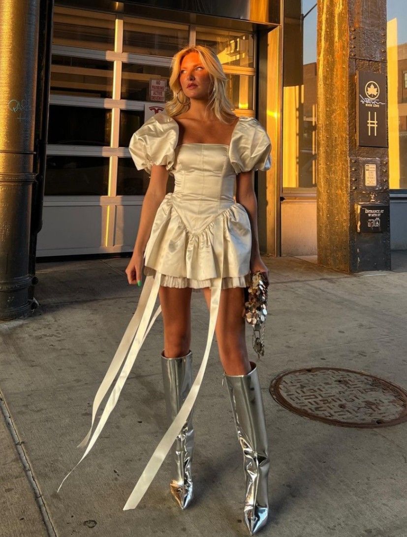 Palace Retro White Puff Sleeve Ribbon Satin Birthday Short Skirt Homecoming Dress