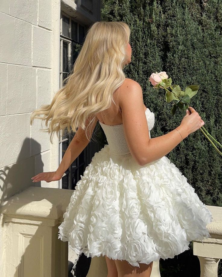 Sweet White Heart Shaped Bandeau Neck Rose Petal A-Line Tulle Birthday Dress Homecoming
