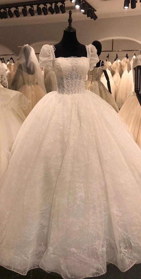 Princess White Square Neck Puff Sleeve Lace Beaded Tulle Tea-Length Wedding Dress