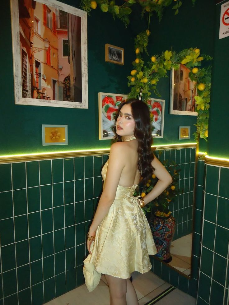 Vintage Light Yellow Deep V Halter Neck Dark Pattern Jacquard Satin A-line Birthday Party Homecoming Dress