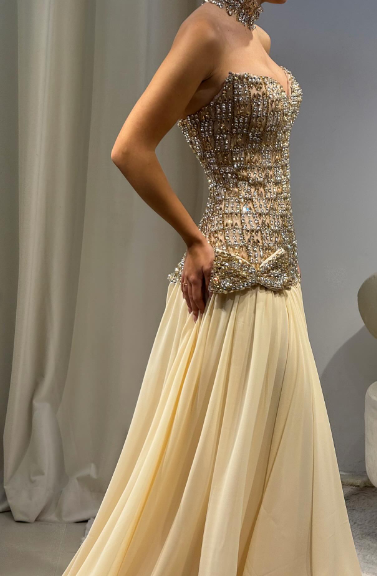 Luxurious Champagne Sweetheart Neck A-line Diamond-Embellished Bow Chiffon Long Prom Dress Evening Dress