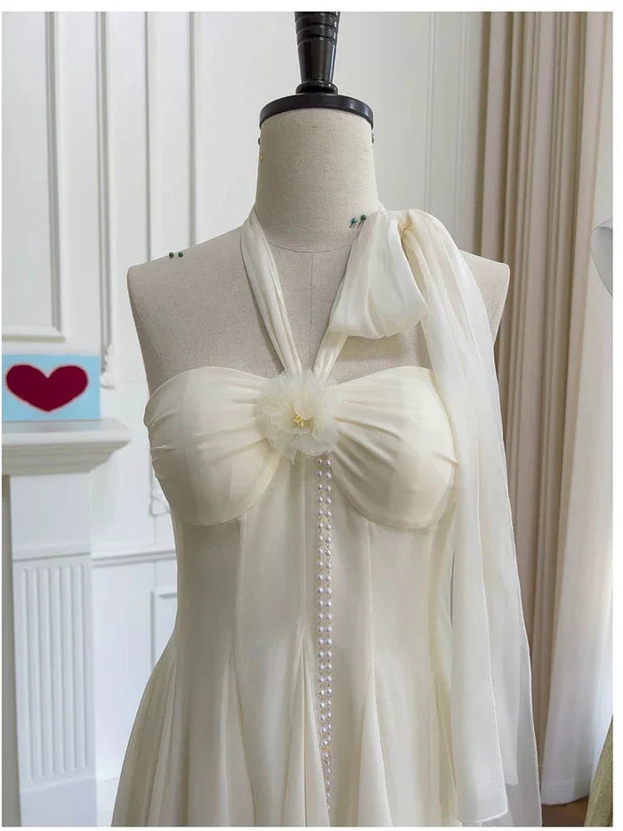 Elegant Ivory Halterneck Floral Ribbon Chiffon Mini 17th Birthday Homecoming Dress