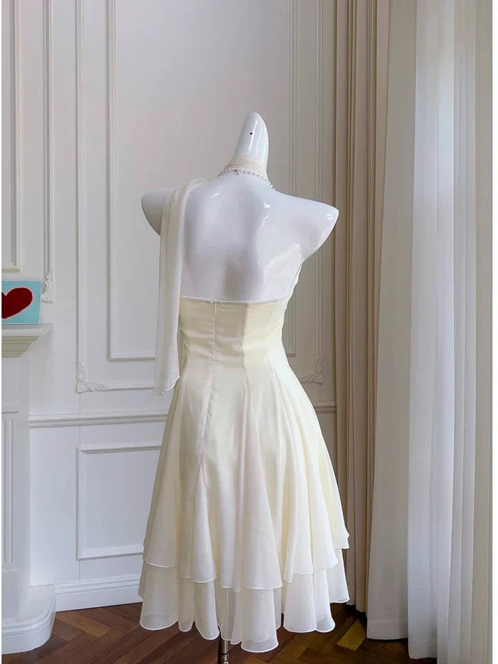 Elegant Ivory Halterneck Floral Ribbon Chiffon Mini 17th Birthday Homecoming Dress