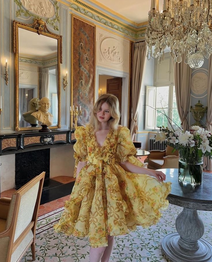 Gorgeous Retro Yellow Floral V-neck Ruffled Puff Sleeve Waist A-line 17th Birthday Homecoming Dress