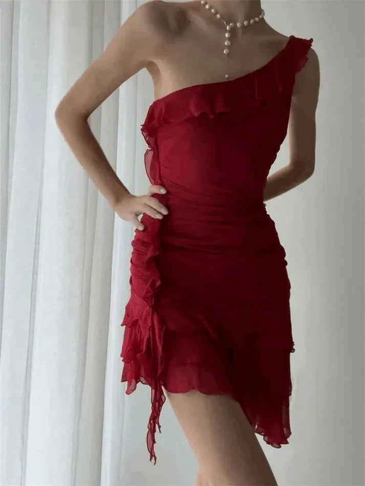 Elegant Black One-shoulder Ruffled Irregular Waist Chiffon Short Birthday Dress Homecoming Dress