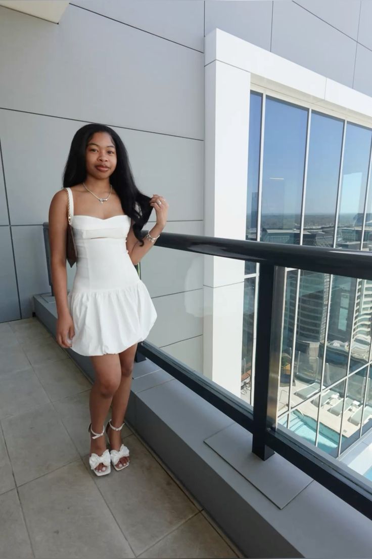 Sweet White Suspender Slim Bud 16th Birthday Homecoming Dress