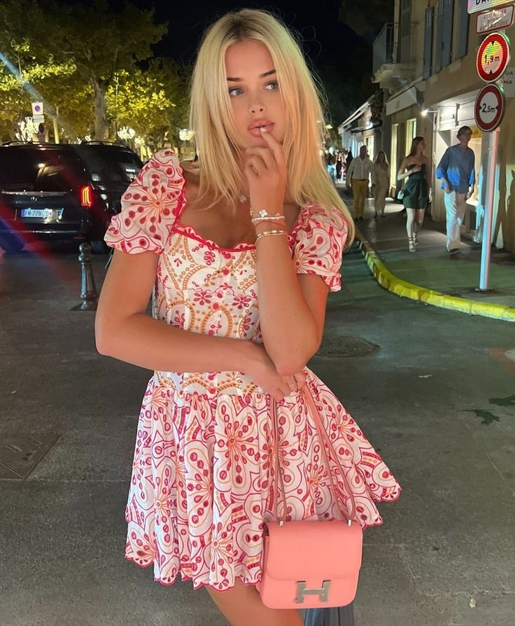 Sweet Light Pink Square Neck Puff Sleeves Printed A-line 17th Birthday Homecoming Dress