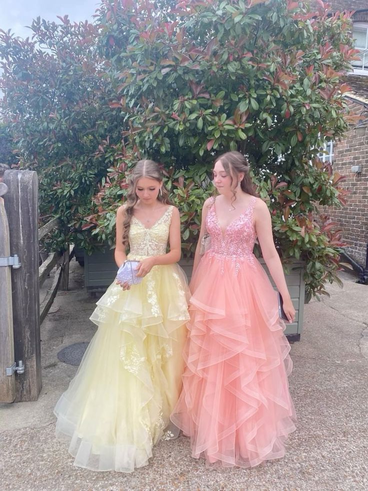 Sweet Pale Yellow A-line Multi-layer Cake Lace Tulle Long Prom Dress Evening Dress Bridesmaids Dress