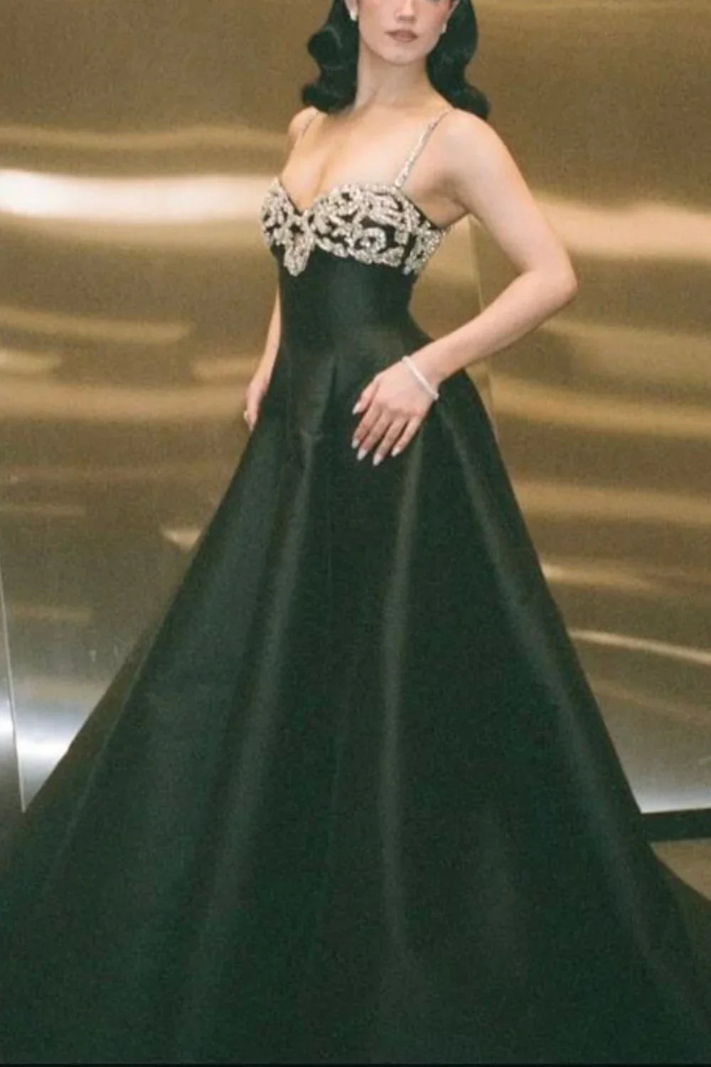 Elegant Black Spaghetti Strap A-Line Rhinestone Satin Train Prom Dress Evening Dress