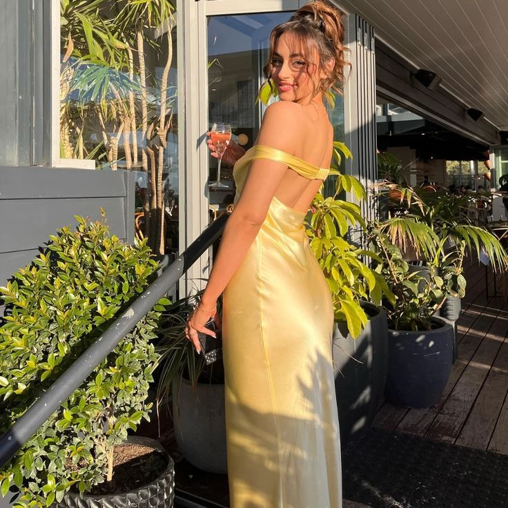 Sexy Off Shoulder Satin Yellow Bridesmaid Dress Long Prom Party Dress