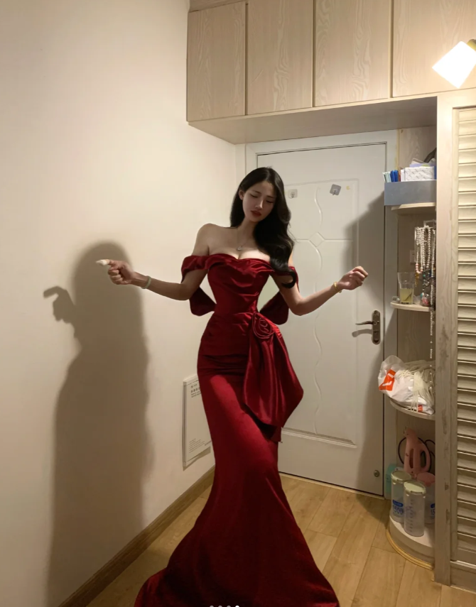 Pretty Red Off The Shoulder Satin Mermaid Long Evening Dress Formal Guest Dress