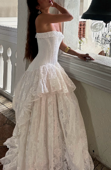 Vintage White Strapless Lace Long Ball Gown Evening Dress