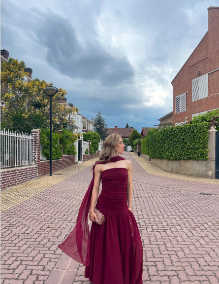 Elegant Burgundy Mermaid Strapless Chiffon Long Prom Dress Evening Dress