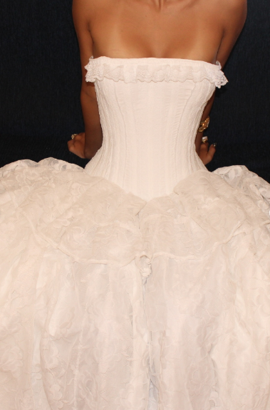 Vintage White Strapless Lace Long Ball Gown Evening Dress