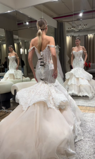 Gorgeous Ivory Lace Strapless Mermaid Wedding Dress with Layered Organza Train