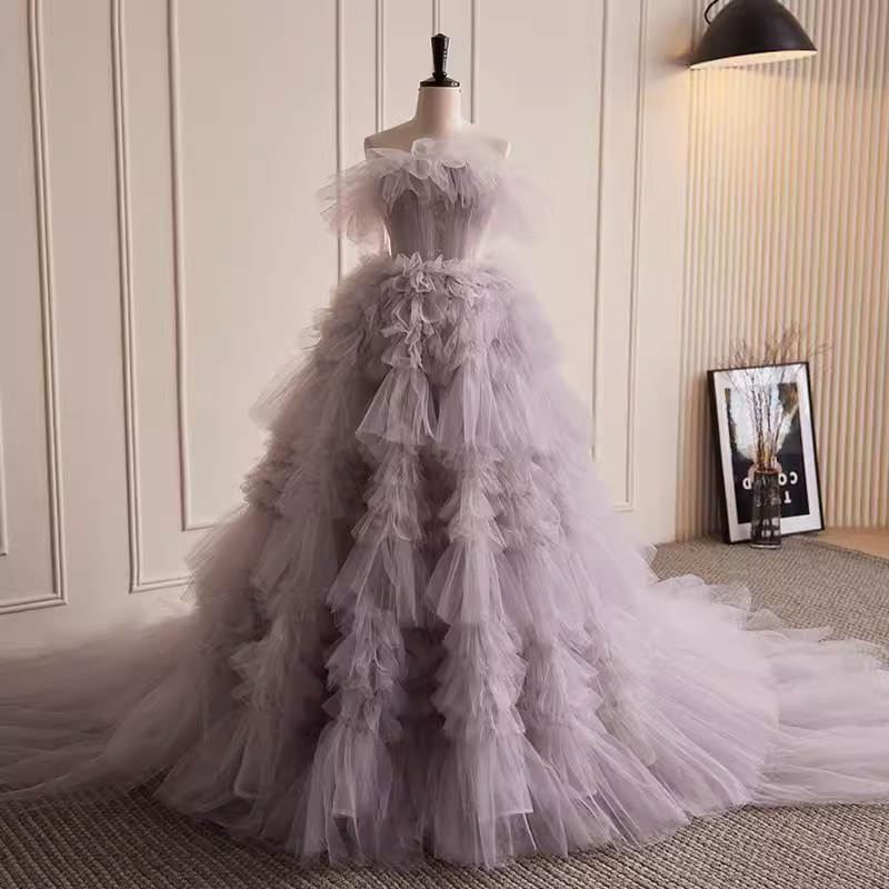 Stunning Ball Gown Strapless Tulle Sweet 16 Dresses