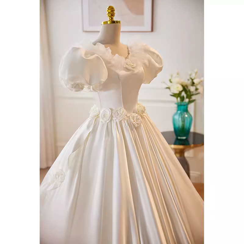 Vintage Ball Gown White Satin Long Wedding Dresses