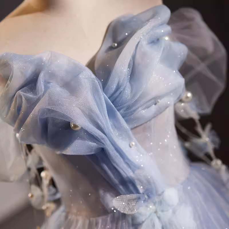 Vintage Ball Gown Strapless Tulle Blue Sweet 16 Dresses