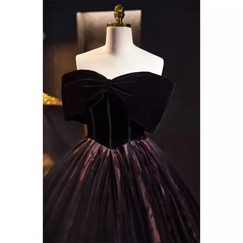 Vintage Ball Gown Tulle Black Sweet 16 Dresses