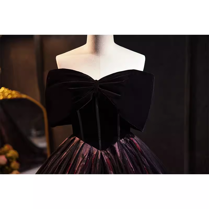 Vintage Ball Gown Tulle Black Sweet 16 Dresses