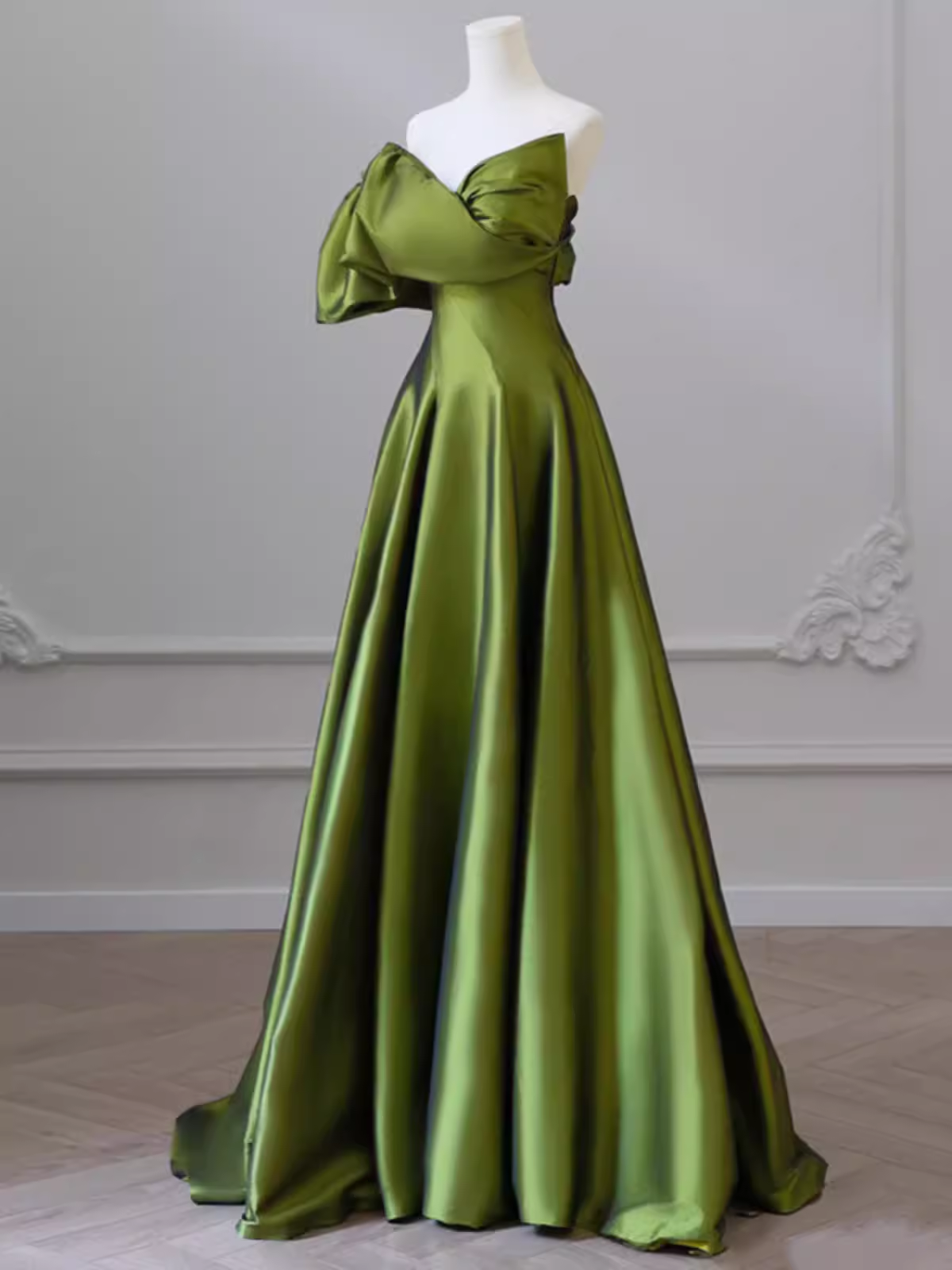 A-Line Strapless Green Long Prom Dress