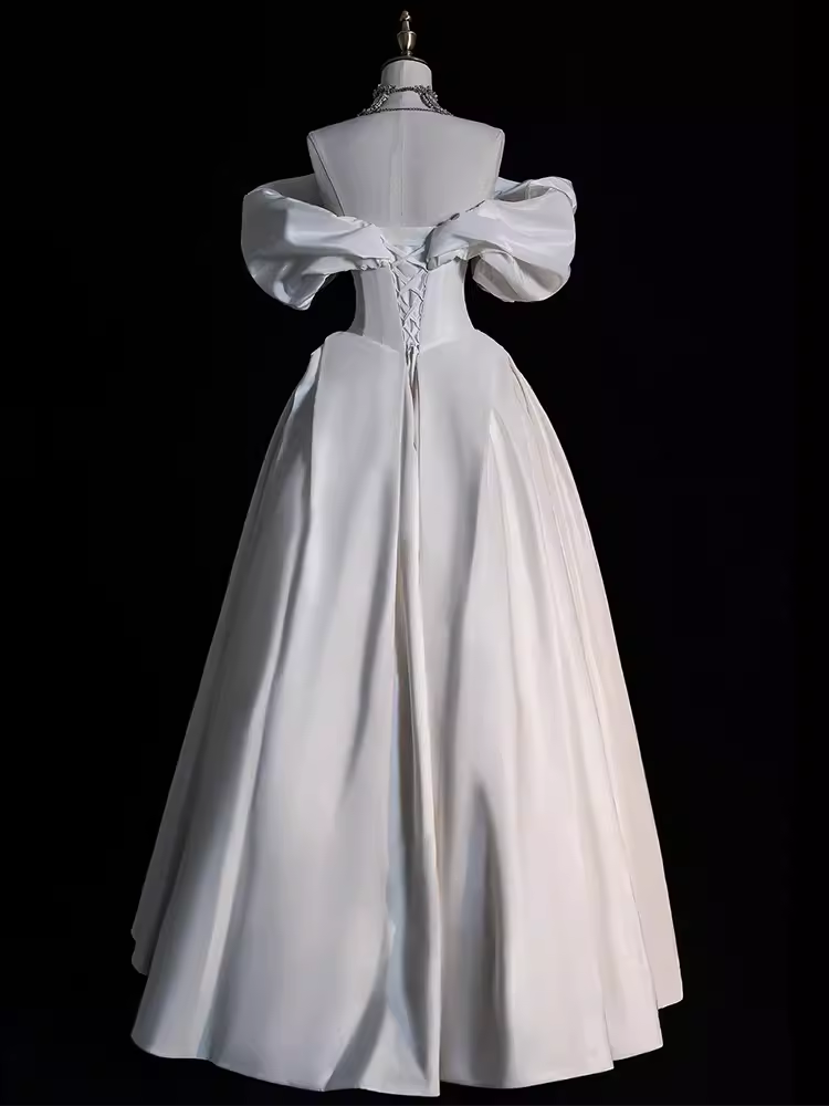 Vintage Ball Gown Strapless White Satin Long Wedding Dresses