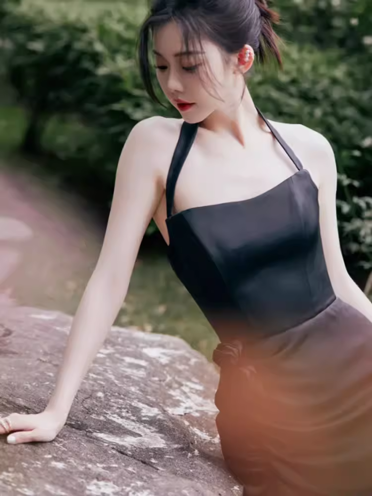 Sexy Mermaid Halter Black Satin Long Prom Dress