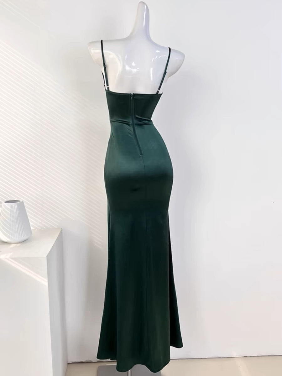 Sexy Mermaid Sleeveless Green Satin Long Prom Dress