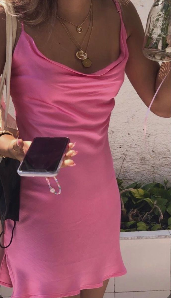 Elegant Pink Spaghetti Straps Satin Sheath Cocktail Dress Short Homecoming Dress