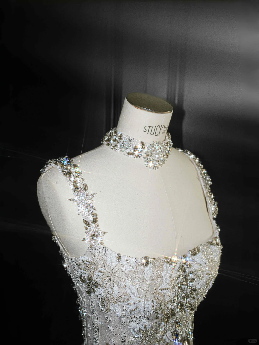 Gorgeous Spaghetti Straps Sequin Beaded Sheath Short Party Dress Short Formal Homecoming Dress