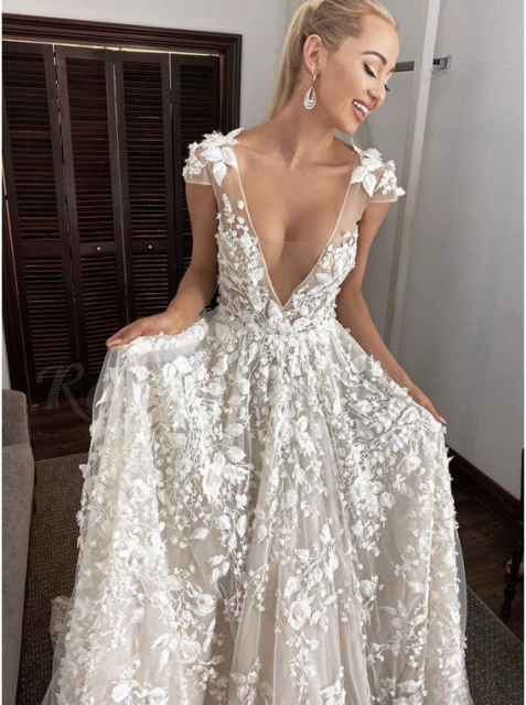 A-line Lace V-Neck Vintage Cap Sleeves Romantic Wedding Dresses Elegant Evening Dress