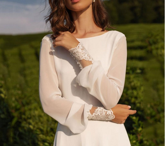 White Chiffon Simple Prom Dress Wedding Dress Open Back Prom Dress With Long Sleeves