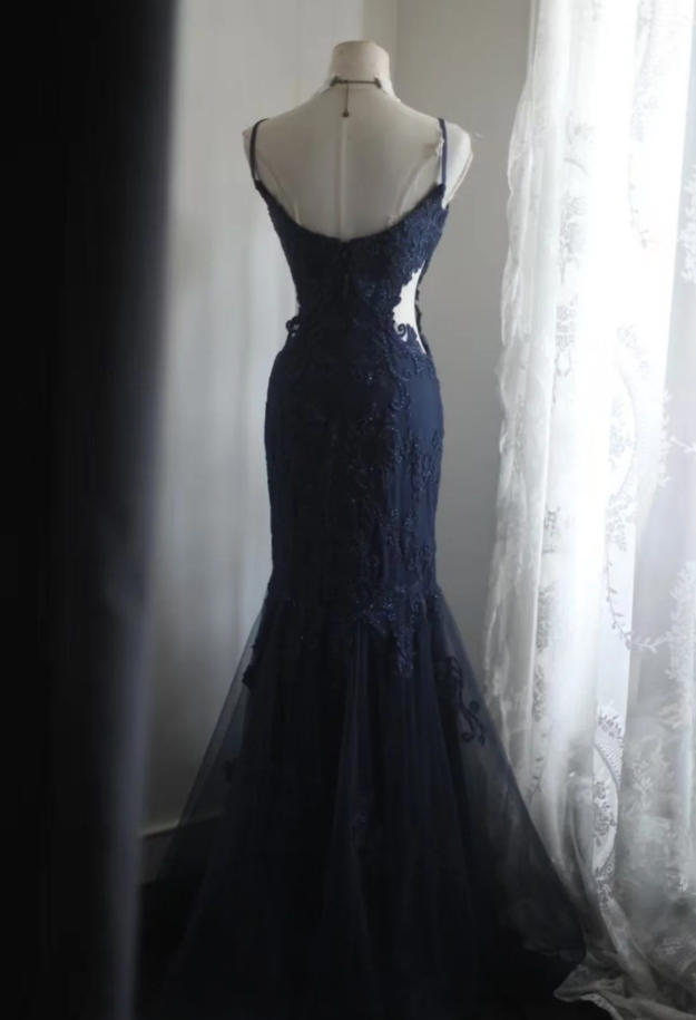 Elegant Spaghetti Straps Navy Blue Tulle Lace Appliques Mermaid Evening Dress Birthday Outfits