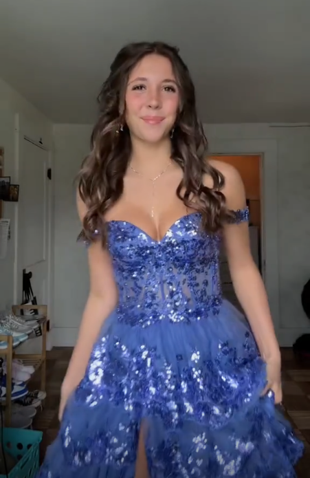 Pretty Blue Tulle Sequins Layered Prom Dress Long Slit Party Evening Gown