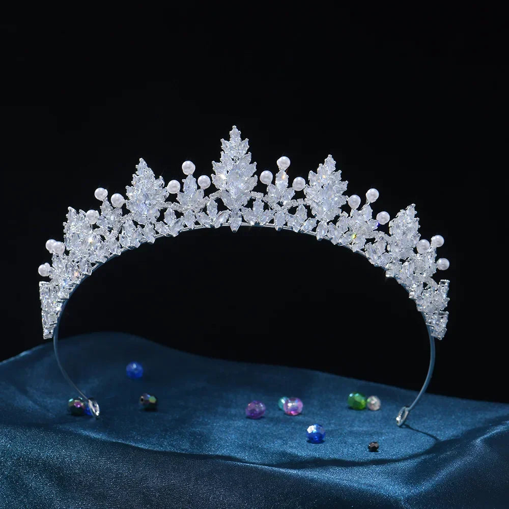 Bridal Hair Jewelry Zirconia Crystal Tiaras Crowns Headband Girl Brides Dinner Party Birthday Gift Headpiece Wedding Accessories c silver color