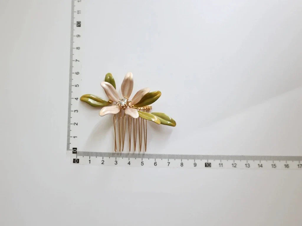 Bridal Jewelry Flower Hair Comb Pin Clip Gold Color Hairpin For Brides Leaf Crystal Rhinestones Head Pieces Wedding Accessories c