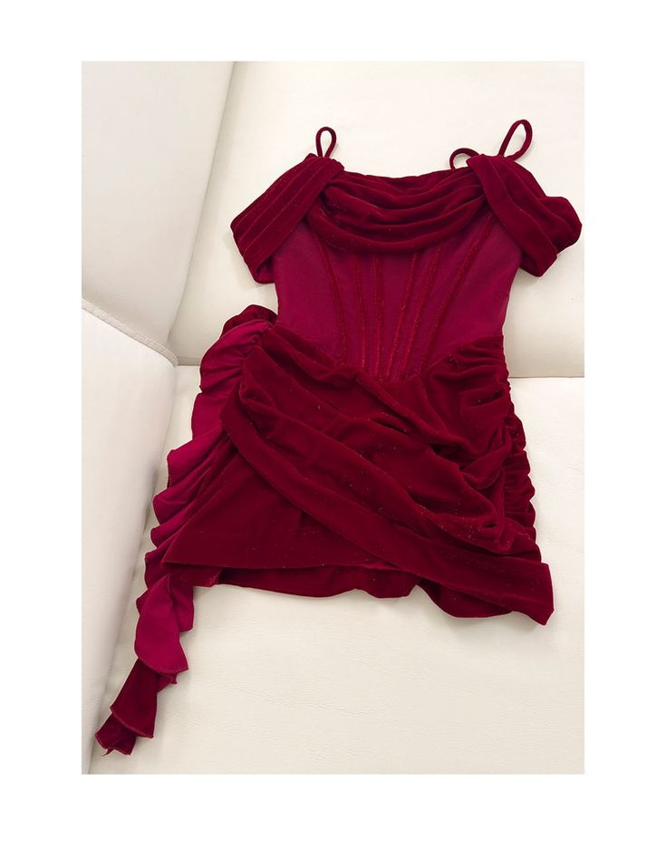 Pretty Spaghetti Straps Burgundy Sheath Short Homecoming Dresses Cocktail Dress