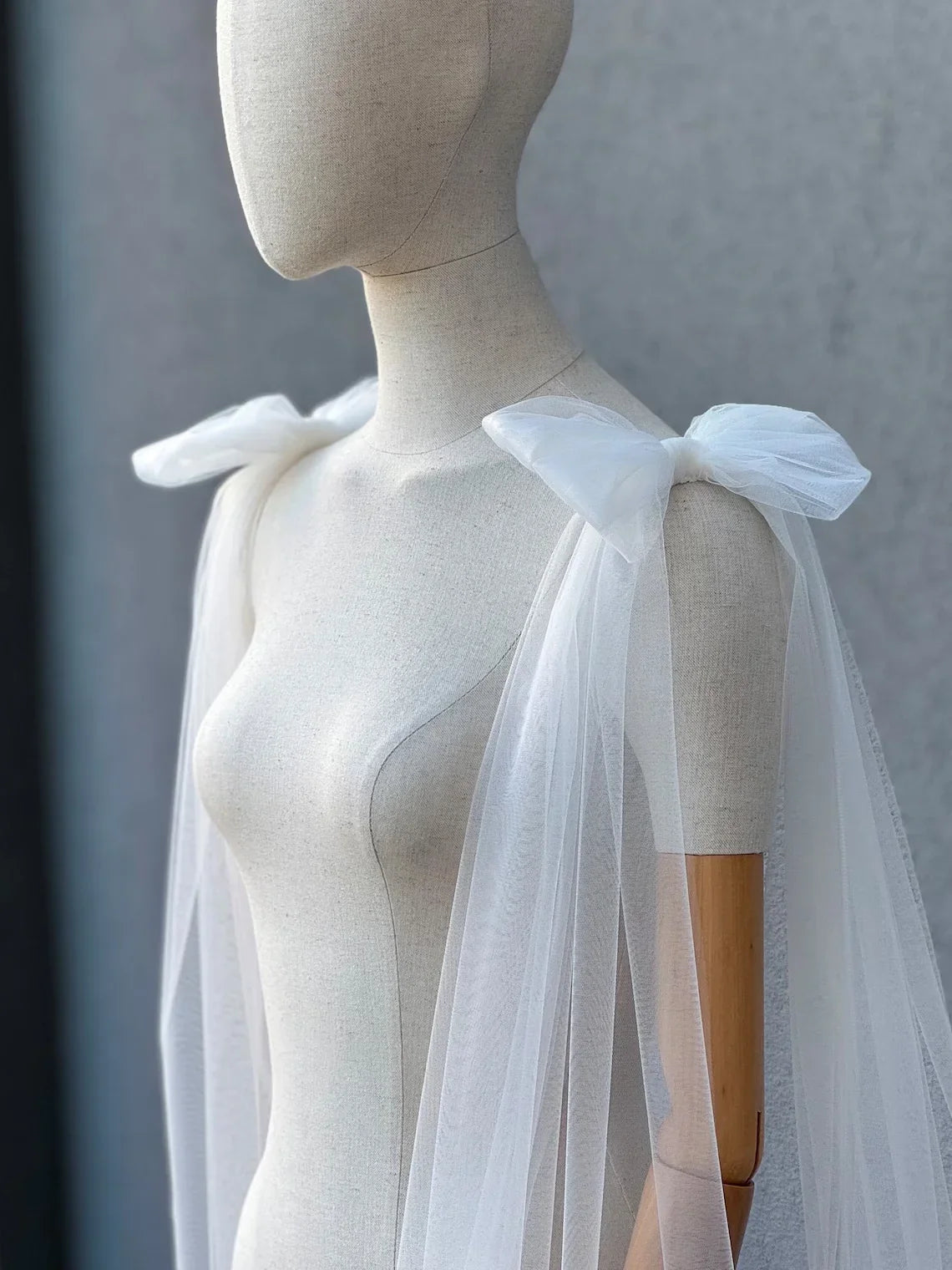 Bow Wedding Sleeves, Detachable Sleeves for Dress, Bow Wings , Detachable Shoulder Capes Veil Ivory 200cm