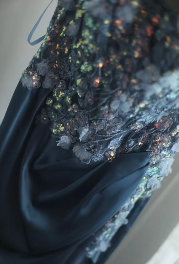 Gorgeous Off The Shoulder V Neck Satin Sequin Appliques Evening Dress Long Mermaid Slit Prom Dresses