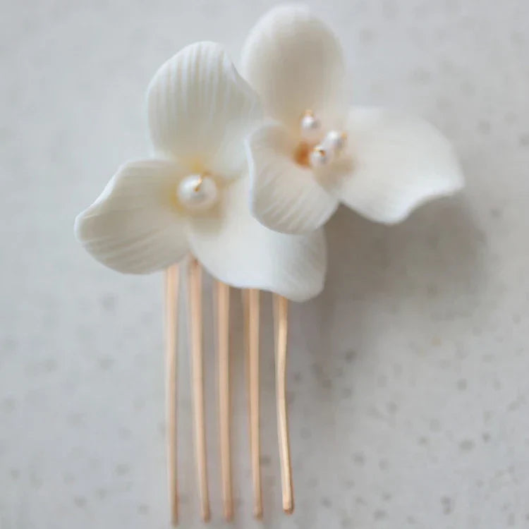 Wedding Accessories Porcelain Flower Hair Comb Clip Freshwater Pearl Hairpins For Brides Bridesmaids Head Pieces Bridal Jewelry gold color a