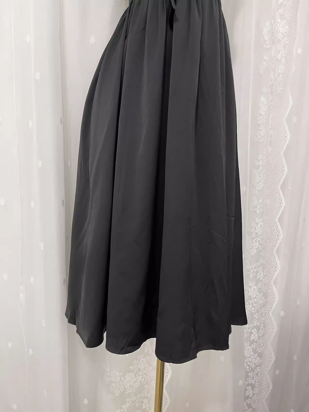 Vintage A line Spaghetti Straps Black Vacation Dress Satin Birthday Dresses