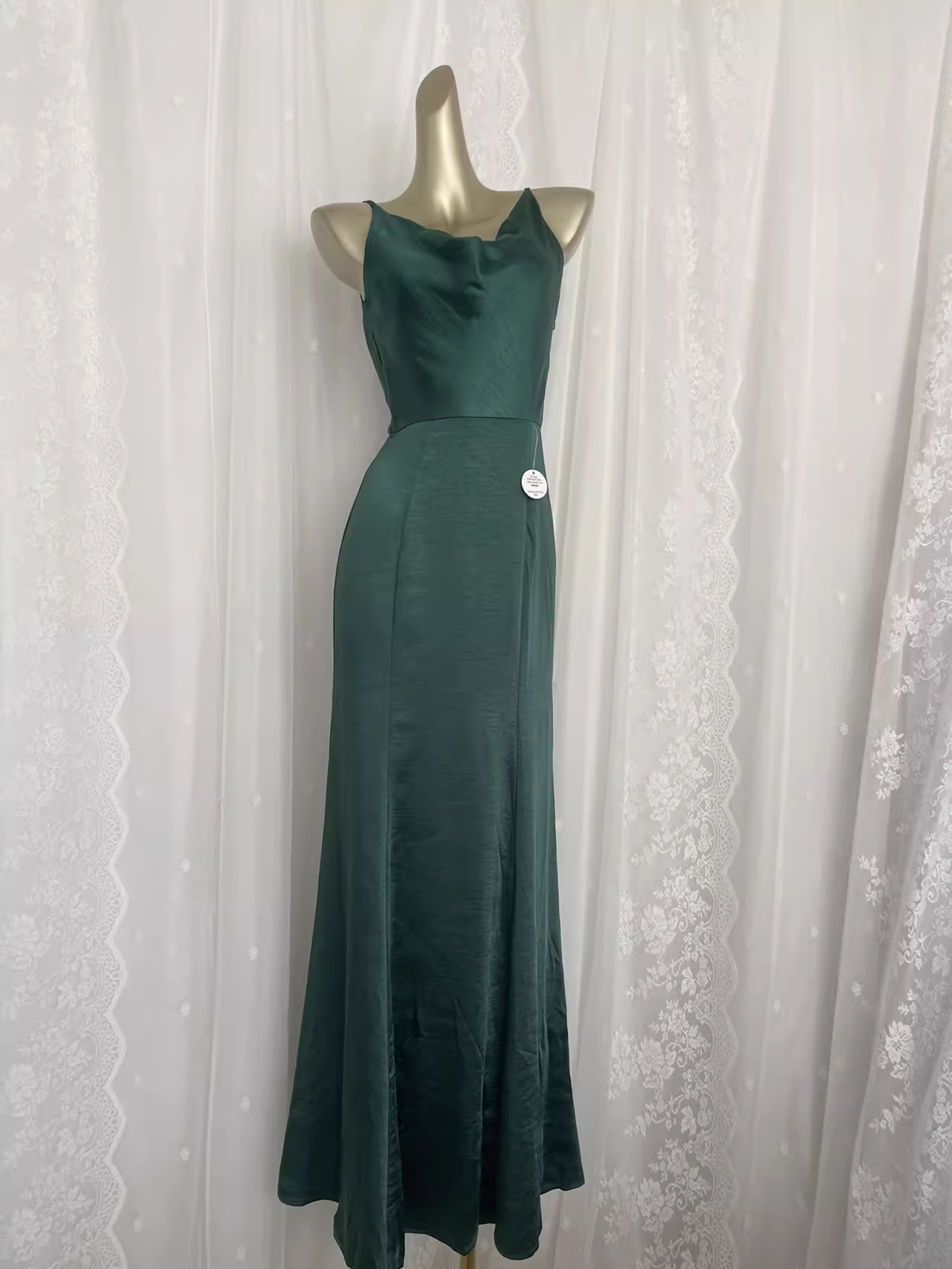 Vintage Sheath Spaghetti Straps Green Vacation Dress Satin Birthday Dresses